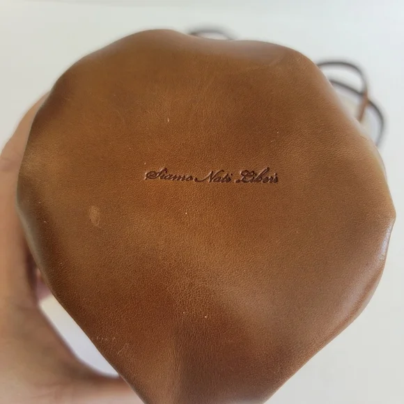 Italian Vintage Brown Leather Crossbody Mini Bag Minimalist We Were Born Free - Picture 10 of 15